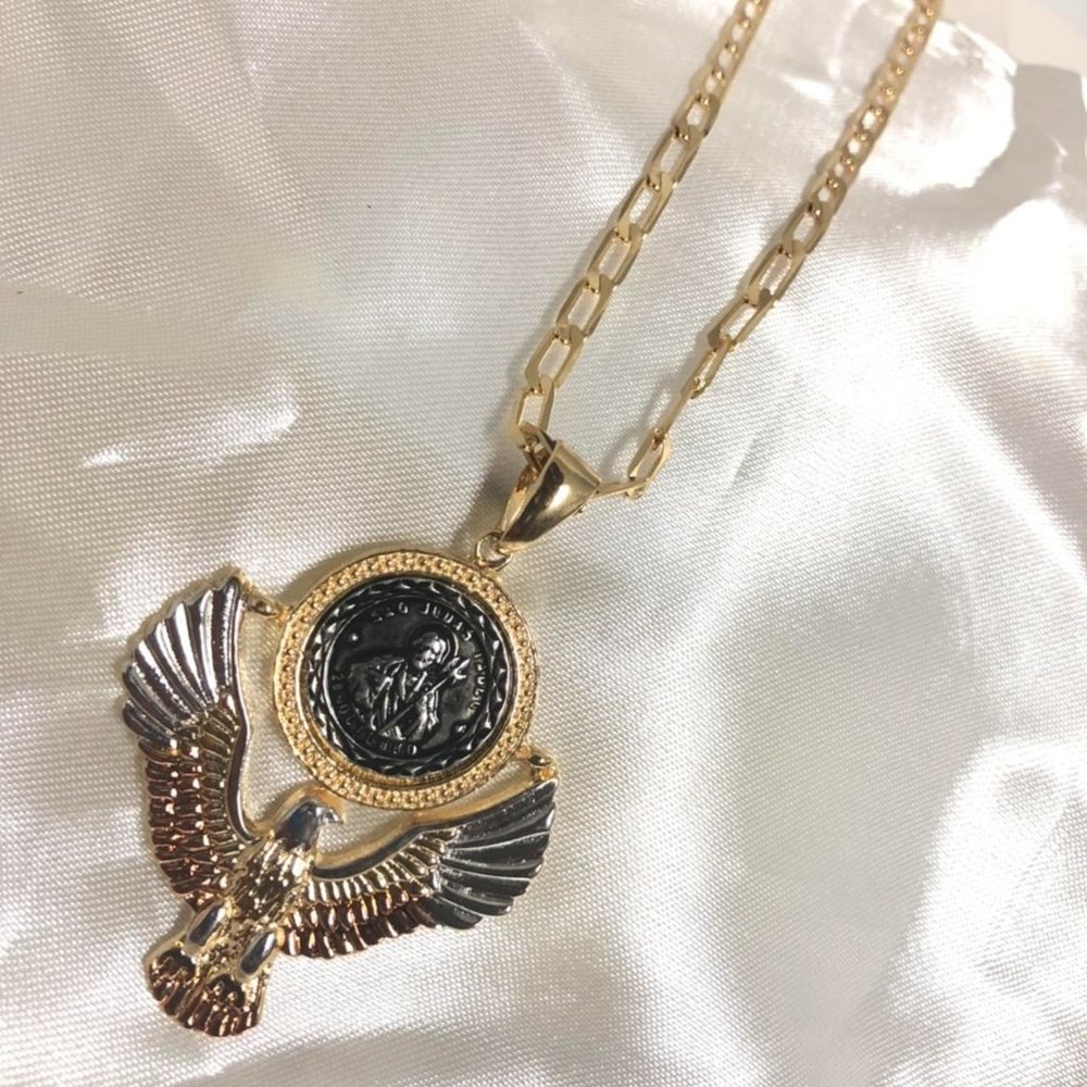 18k Gold Filled Eagle Saint Jude Neckline - Picture 2 of 2